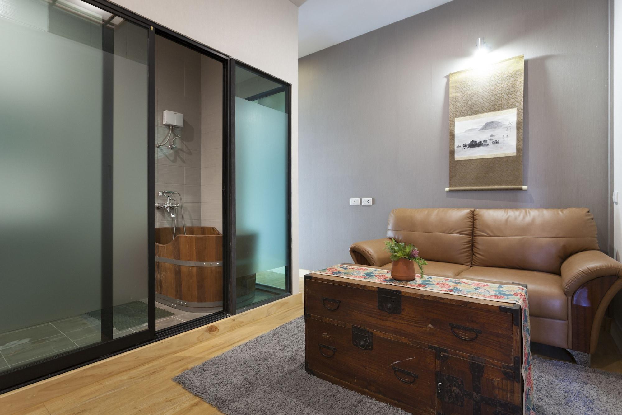 Haikin Ryokan Чиангмай Екстериор снимка