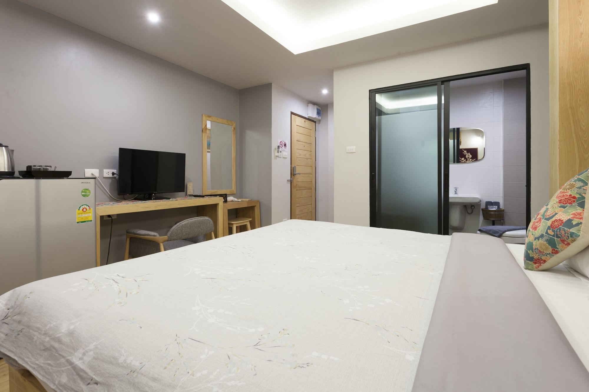 Haikin Ryokan Чиангмай Екстериор снимка